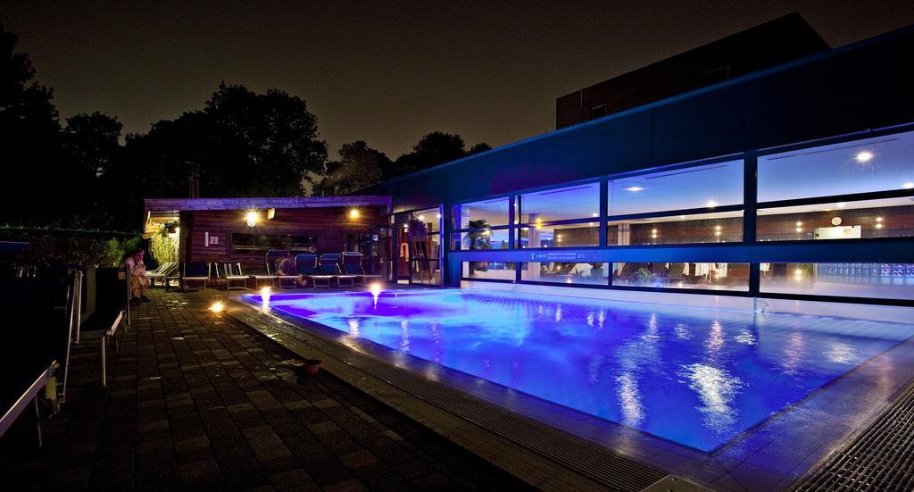 Hotel Thermen Dilbeek Luaran gambar